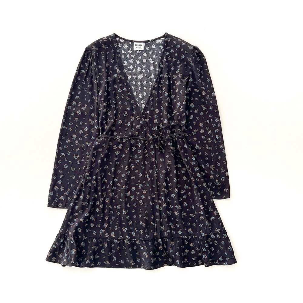 Aritzia Sunday Best Marion Wrap Dress Floral Print